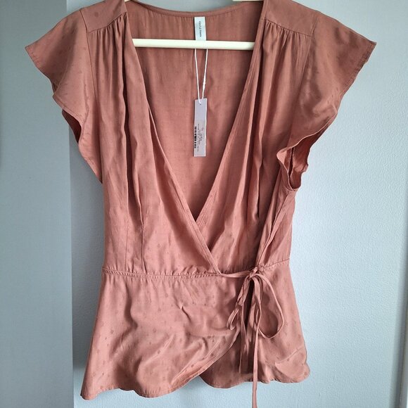 Gentle Fawn Coral Wrap Top NWT - Picture 1 of 7
